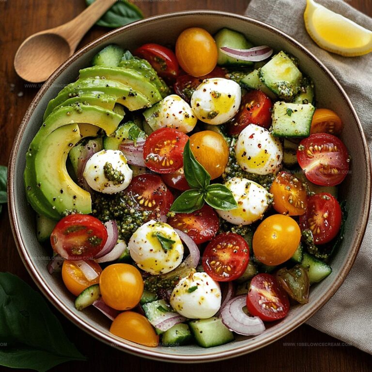 Avocado Salad With Tomatoes Recipe