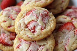 Strawberry Cheesecake Cookies Recipe