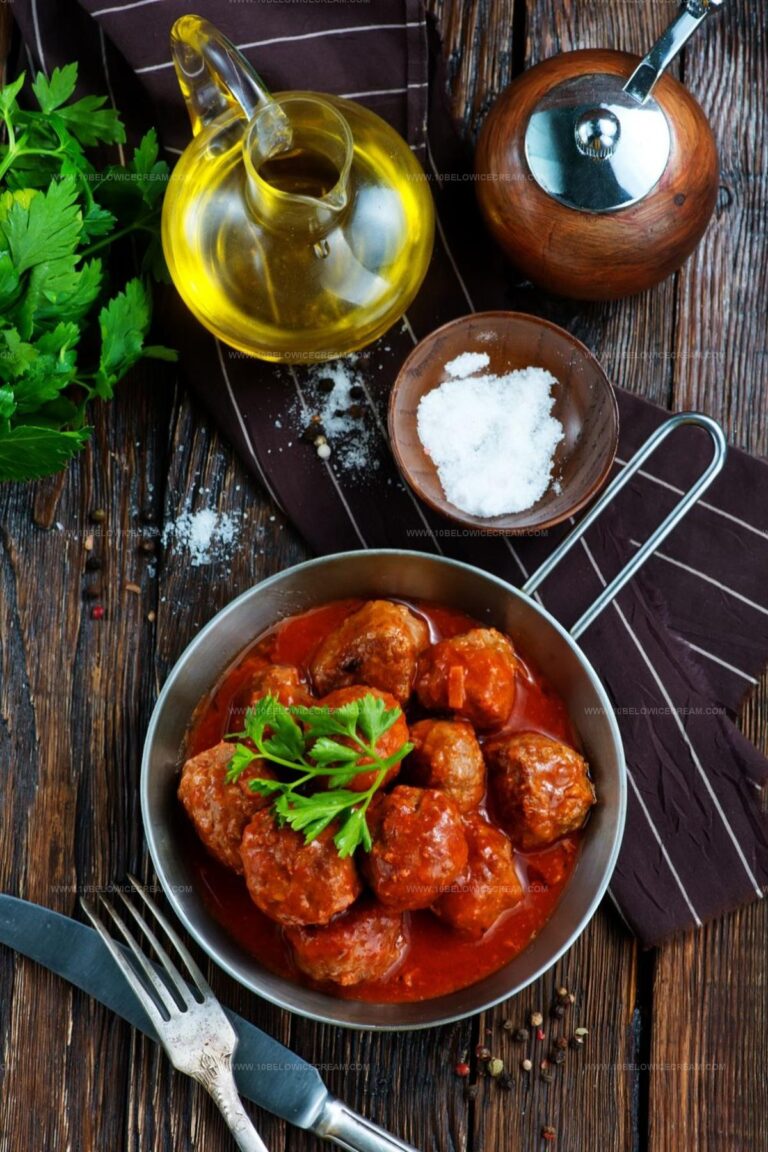 Braised Meatballs With Peppers And Tomatoes Recipe