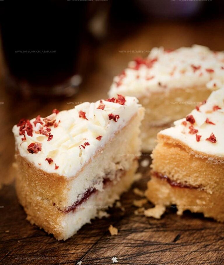 Raspberry And White Chocolate Cake Recipe