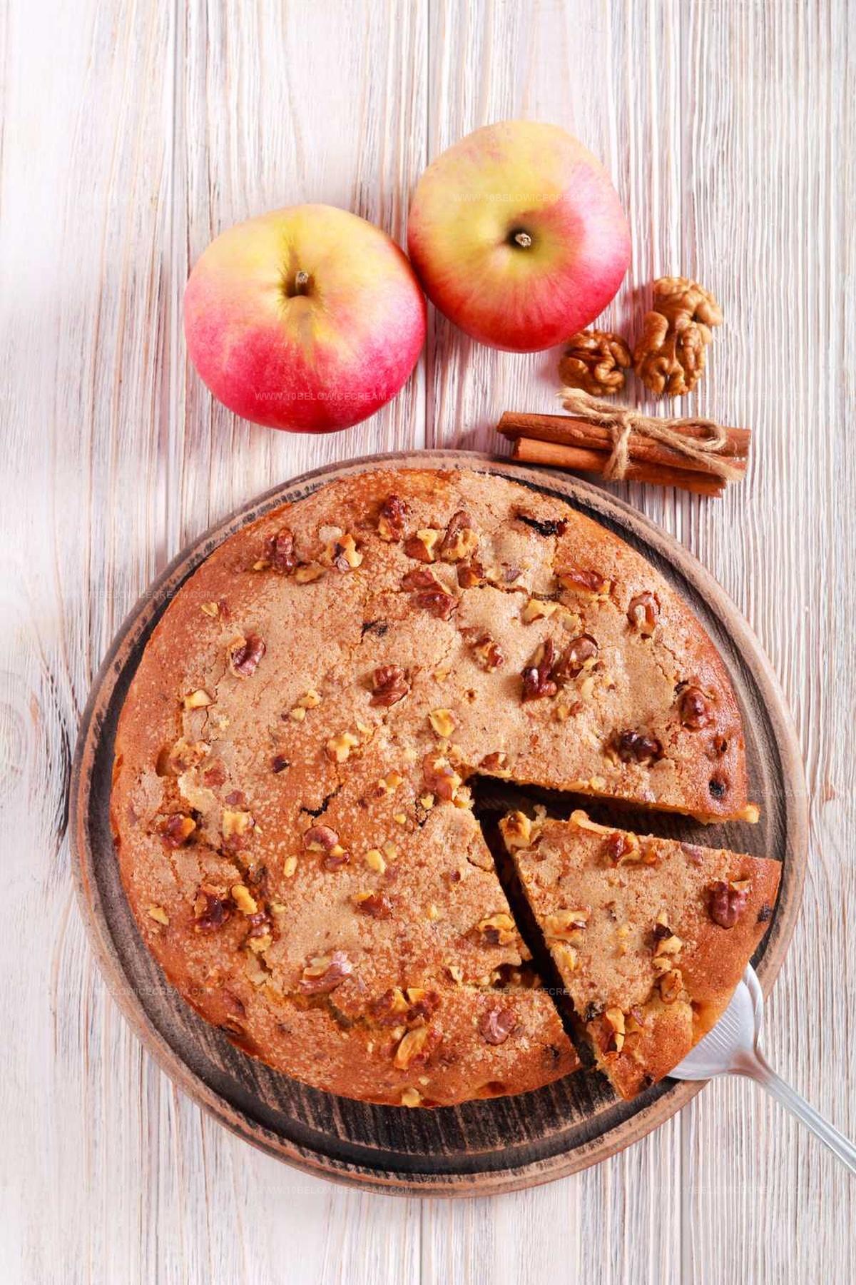Apple And Walnut Cake Recipe