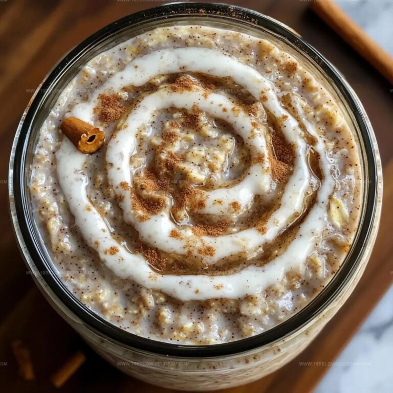 Cinnamon Roll Overnight Oats Recipe
