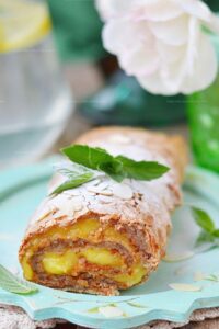 Lemon Curd Roulade Recipe