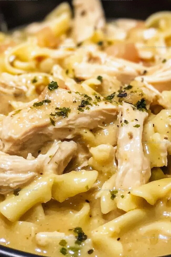 Your Guide To Easy Crockpot Chicken And Noodles