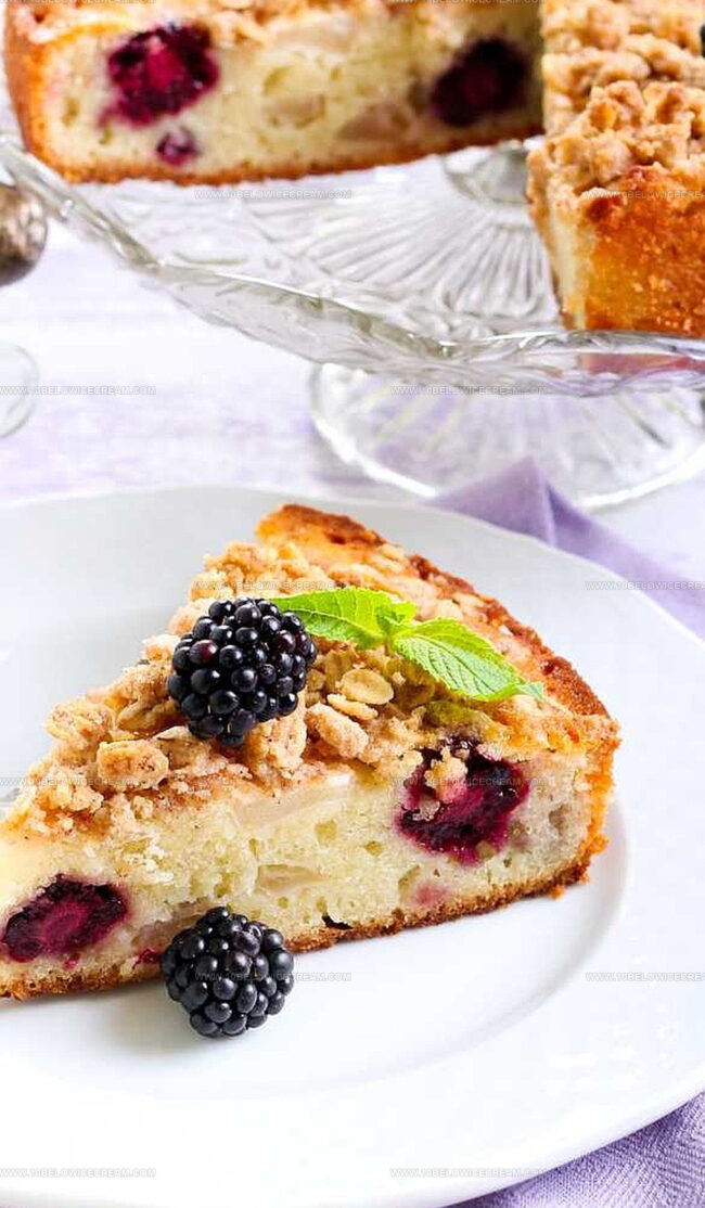 Easy Ways To Change Mary Berry Apple And Blackberry Cake