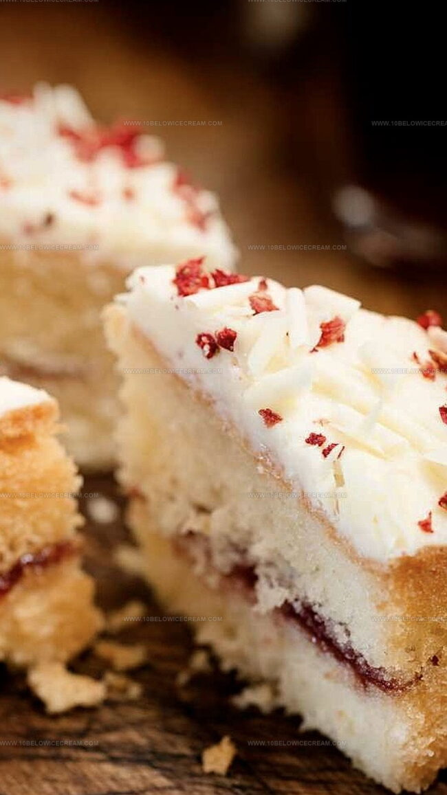 Tips To Help Bake Nigella Raspberry And White Chocolate Cake