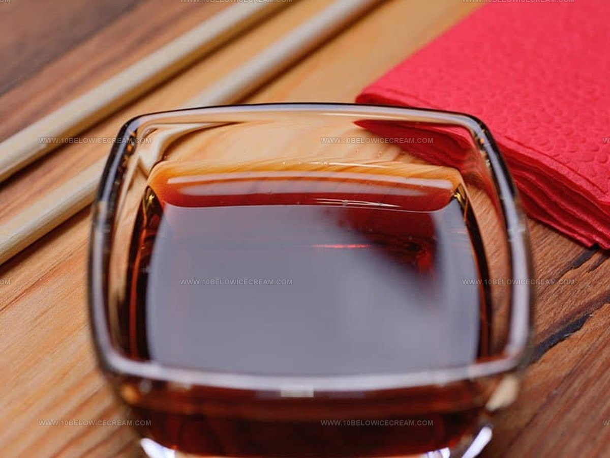 5 Vegetarian Replacements That Sub for Fish Sauce