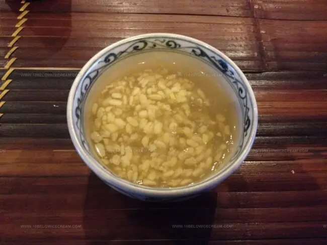 Vietnamese Mung Bean Sweet Soup (Che Au Xanh)